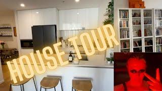 APARTMENT TOUR (finally) + hot girl day off