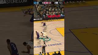 Steal And Dunk In NBA 2K Mobile