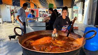 Toneladas de CARNITAS prepara a diario en Tarimbaro Michoacan