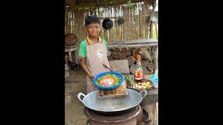 Little chef Heng make Cabbage soup recipe , Rural life village