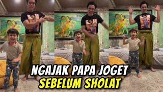 KENZO GA BISA DI TAHAN KALO SOAL JOGET..AJAK PAPA JOGET DULU SEBELUM SHOLAT