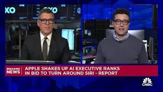 Apple shakes up AI executive ranks