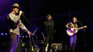 Amos Lee - Grateful Dead Cover "Brokedown Palace" [Live From Red Rocks]