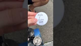 teaching people how to make pinback buttons ️ #zachriddleart #fiftyfiftee50tour #buttonpress