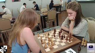 WFM M. Kiseleva (1857) vs WFM Fatality (1959). Chess Fight Night. CFN. Blitz