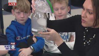 Hudson third graders learn how to make 'fog'