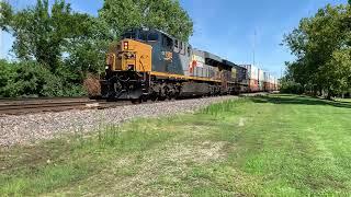 The S in CSX! Seaboard System Heritage Unit Leads I007 in Indianapolis, Indiana!