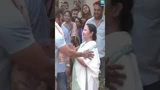 Salman Khan meets Mamata Banerjee In Kolkata