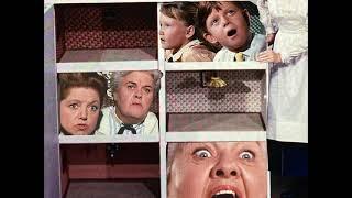 Animation Stop Motion, Cut Out Photoshop Collage - Marry Poppins Title