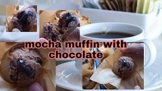 mocha muffin with chocolate | by: Helen A.