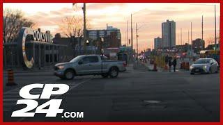 Peel police crack down on troublesome plaza in Mississauga