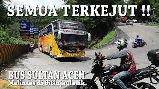 MOMEN LANGKA !! BUS INI CAPER DI SITINJAULAUIK / TAK BIASA BUS ACEH MELINTAS