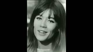 L’eleganza e la bellezza di #françoisehardy #parigi #cantautrice #francese #icona