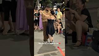 Bạn Tây nhảy giao lưu đẹp nhẹ nhàng lịch lãm ️ #dance #youtubeshorts #giaitri
