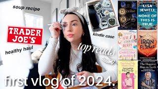 first vlog of 2024  trader joes haul, winter boots, top books of 2023, good soup // VLOG