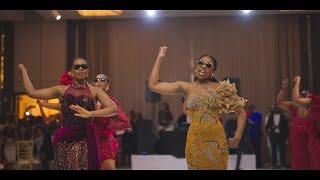 Best Nigerian Asoebi Entrance!