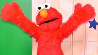 Elmo at Sesame Street, SeaWorld Orlando - Special Media Welcome; Meet & Greet + Parade Performance