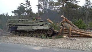 Leopard 1 Wisent in action with its 1000 hp - Bergepanzer Leopard