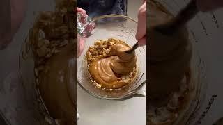Peanut Butter Chocolate Oat Cups Instagram: Hungryhappens #shorts #healthy #recipes #diets