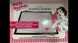 Nifty Notions Back Lit Lightpad and Cutting Mat Review