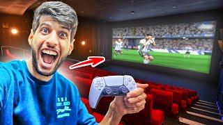 لعبت FIFA23 في السينما !!