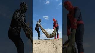 مزحة سبايدرمان فينوم  || Spidrman Pranks Venom