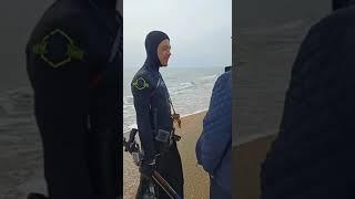 Здесь  рыбы нет.