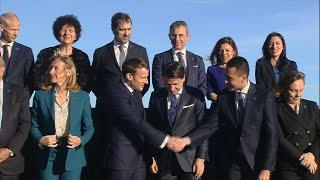 Family photo before the France-Italy summit in Naples | AFP