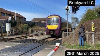 *Double Stay* Brickyard Lane Level Crossing (29/03/2025) ft:@AddisonTransport