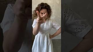 Одна девочка ведет себя на съемках как хочет и ее за это любят 
