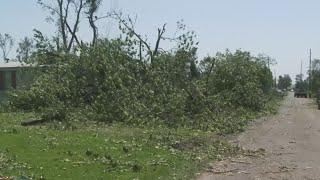 Mount Carmel residents begin post-storm cleanup