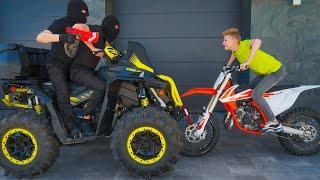NERF motorcycle VS quadbike...  NERF - от меня не УЙДЁШЬ!!!