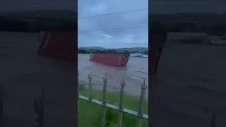 12MTR CONTAINER FLOATING DUE TO HEAVY RAIN & STRONG WIND IN DURBAN,SOUTH AFRICA #shorts