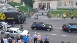 BVB Manschaftsbus in Leipzig