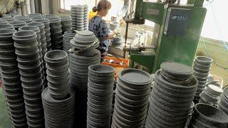 The process of making various bowls with interesting technology. Korean kitchenware factories