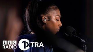 Nia Smith - 'Find Someone Like You' (Snoh Aalegra cover) 1Xtra's R&B Session