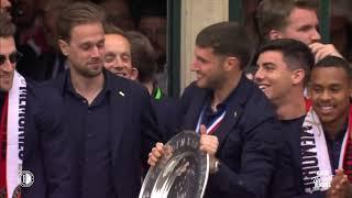 Santiago Gimenez huldiging Feyenoord Rotterdam Kampioen 2023 homenajeando al Feyenoord Champion 2023