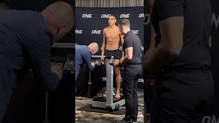 Johan Estupinan passes hydration, makes weight for ONE 168 #onechampionship