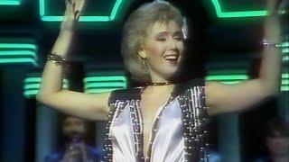 Lepa Brena - Mani zemlju koja Bosnu nema - Novogodišnji Show Program - (RTB 1984/85)