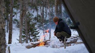 Winter Tarp Camping in the Snow | Steak Fajitas | Siberian Log Fire