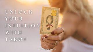 Unlock the Secrets of Your Intuition and Achieve Your Highest Potential with Tarot