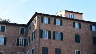 Al Carmine Apartments Towers view with AC, Lucca, Italy