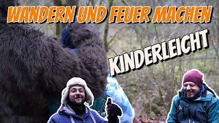 Outdoor Kinder:  wandern und Feuer machen im Wald