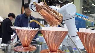 로봇 바리스타 Robot Barista serves coffee at ASEAN-Republic of Korea Commemorative Summit 2019