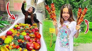 24 ЧАСА В ЛЕСНОМ ДОМИКЕ/ ВЛОГ Анютка малютка