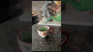 Make green hot chocolate with me #hotchocolaterecipe #christams #holidaydrink #asmr #asmrsounds