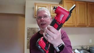 New Tool Tuesday- Milwaukee vs DeWalt Oscillating tool