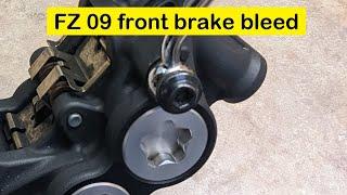 Yamaha FZ-09/MT-09 2014 2015 2016 front brake bleed