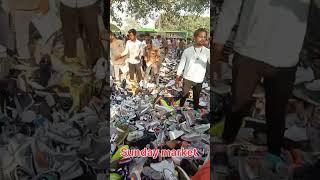 Sunday market 400rs shoes #shoes#shortvideo #sorts #viral #tranding #sundaymarket #akkivlogfitness