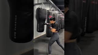 #boxingtechnique #boxunboxing #boxingtraining #boxing #tutorial #motivation #viral #boxingstyle #1k